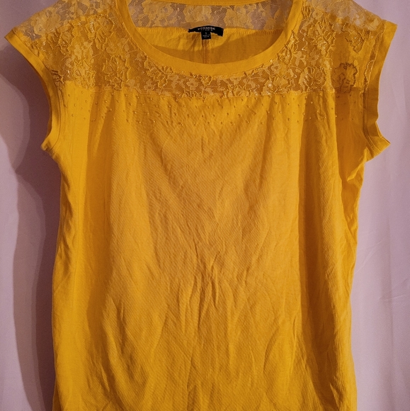 Shirt - Picture 2 of 2